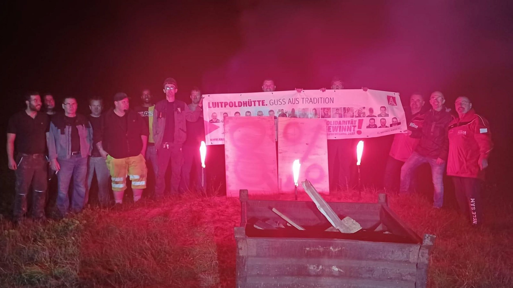 Angrillen der Warnstreikphase bei der Luitpoldhütte