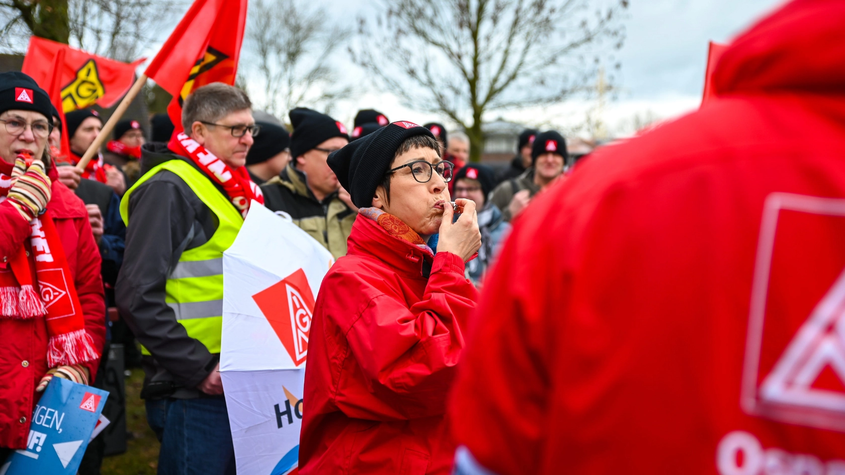 students meet engineers