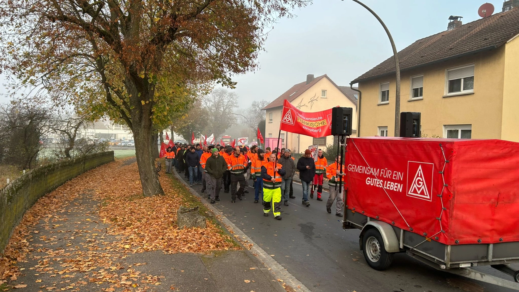  Kundgebung und Demozug in Königsberg: Fränkische Rohrwerke, Bosch Rexroth, Elso