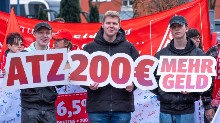 2 Tarifverhandlung Textil & Bekleidung in Ingolstadt