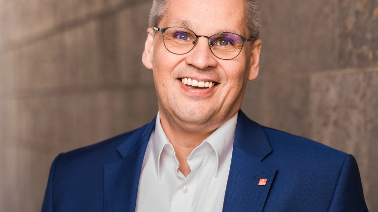 Thorsten Gröger, Leiter des IG Metall-Bezirks Niedersachsen und Sachsen-Anhalt