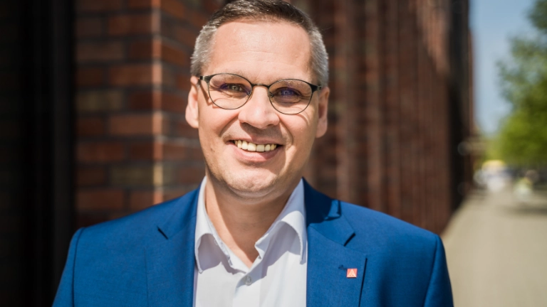 Thorsten Gröger, Leiter des IG Metall-Bezirks Niedersachsen und Sachsen-Anhalt