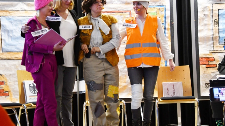 Theaterfrühstück zum Internationalen Frauentag